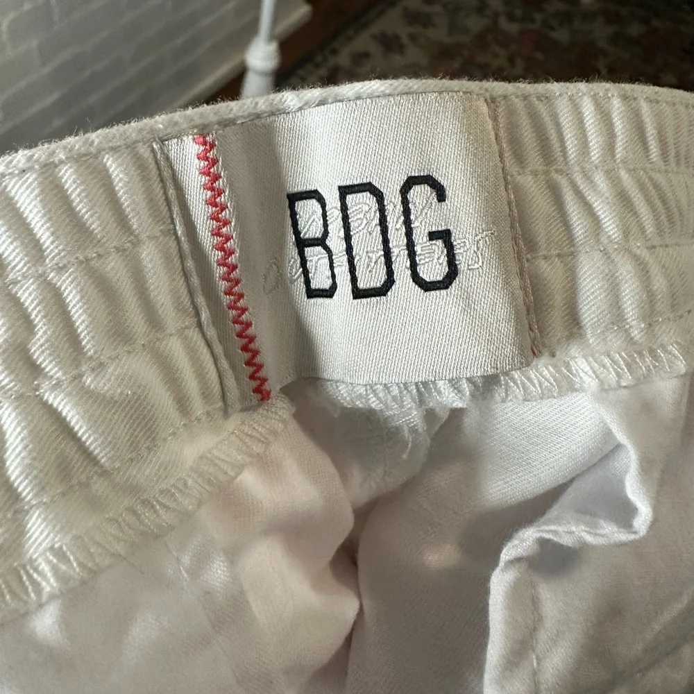 BDG White 100% Cotton High Waist Cuffed Shorts